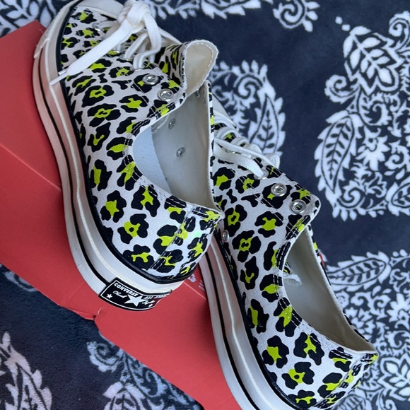 Converse Chuck Taylor 70 All Star OX Egret/Black/Bold Light MEN`S - Picture 15 of 16